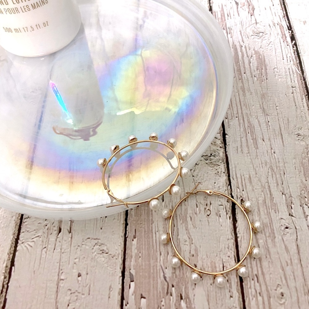 (NEW) All around pearl gold hoop earrings